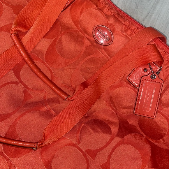 Coach Vibrant Red Signature Tote - Picture 1 of 7